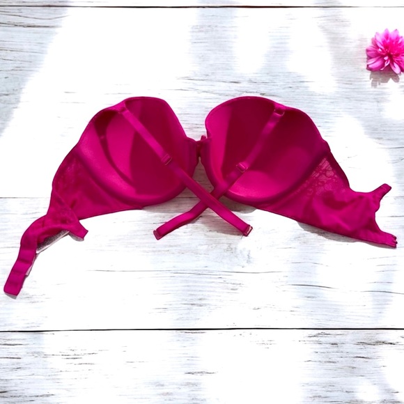 Victoria’s Secret Lace Demi Bra 34DD - Picture 6 of 15